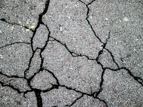 Driveway Crack Filling in Franklin