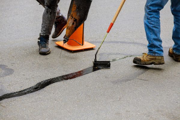 Parking Lot Crack Sealing in Franklin